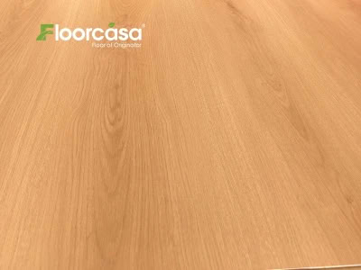 laminate vs vinyl flooring