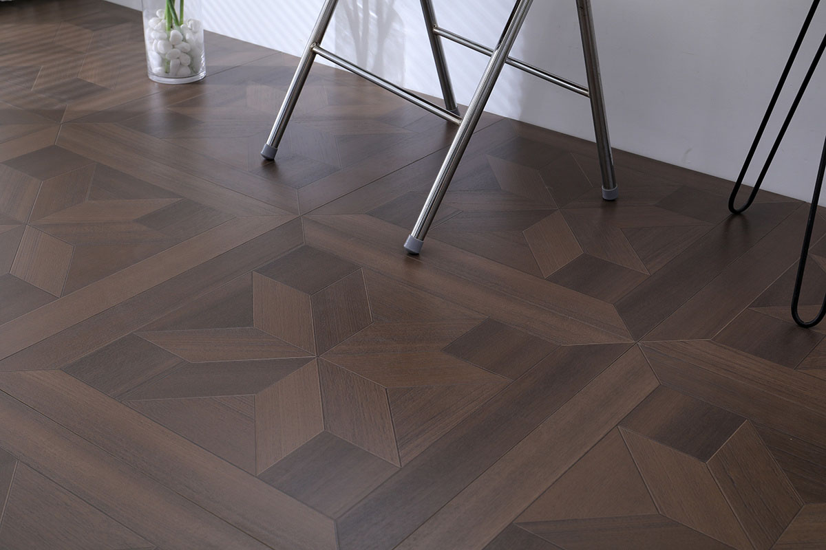 8mm Click Antique Oak Parquet Flooring.jpg 8mm Click Antique Oak Parquet Flooring.jpg
