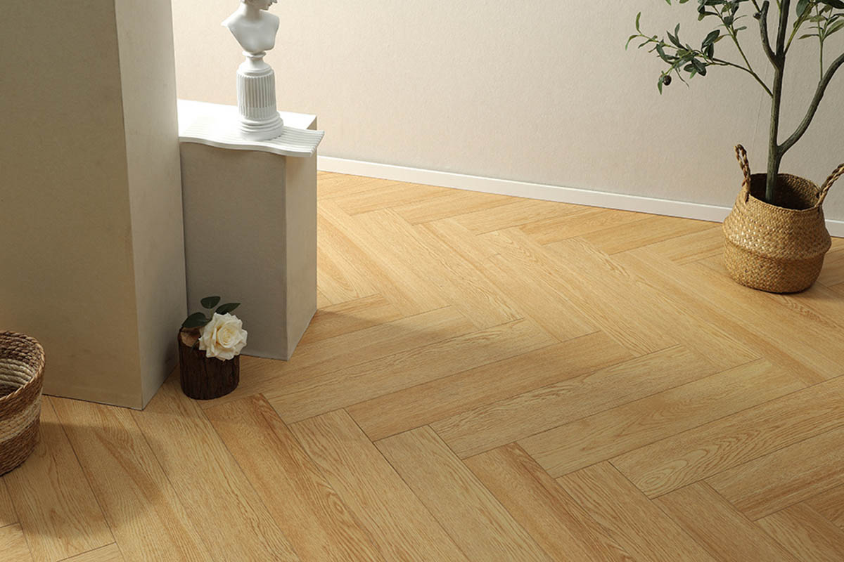 Smooth Oak Engineered Herringbone Wood Flooring Smooth Oak Engineered Herringbone Wood Flooring