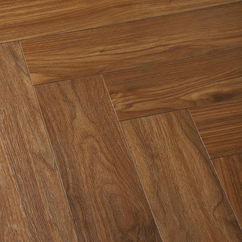 Interior Designer Dedicated Three Layers Herringbone Engineered Wood Flooring