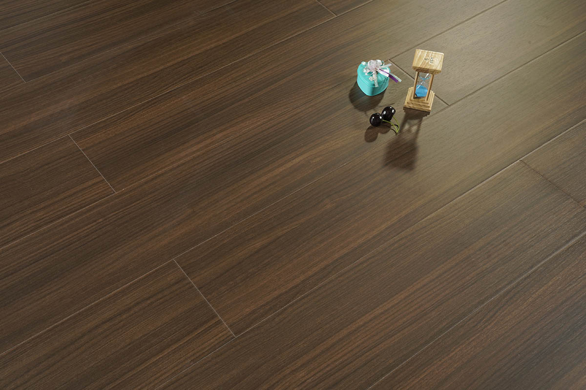 Interior Best Quality Natural Touch Laminate Flooring.jpg Interior Best Quality Natural Touch Laminate Flooring.jpg