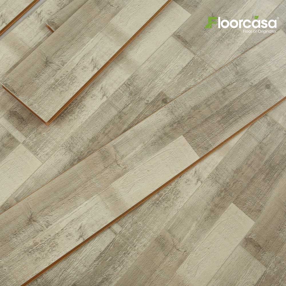 Budget Laminate Flooring.jpg Budget Laminate Flooring.jpg