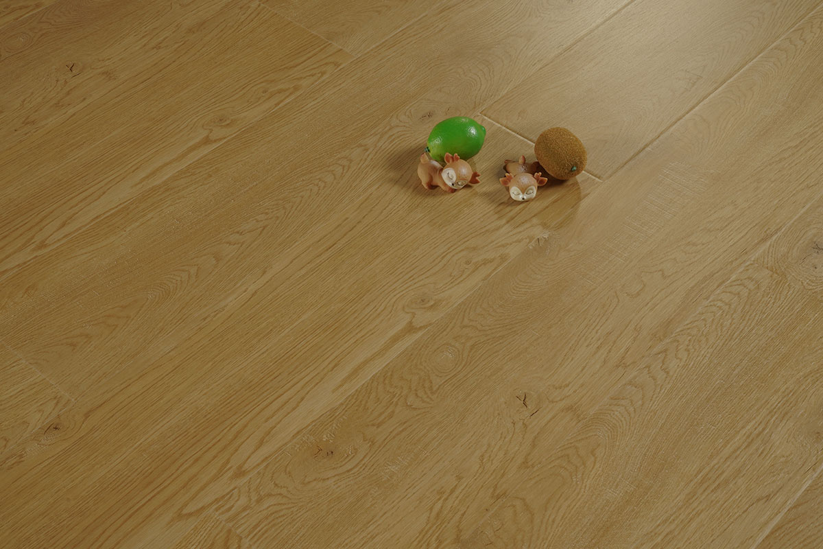 12mm Brown Oak Laminate Flooring.jpg 12mm Brown Oak Laminate Flooring.jpg