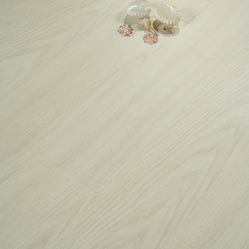 12mm White Oak EIR Laminate Wood Flooring.jpg 12mm White Oak EIR Laminate Wood Flooring.jpg