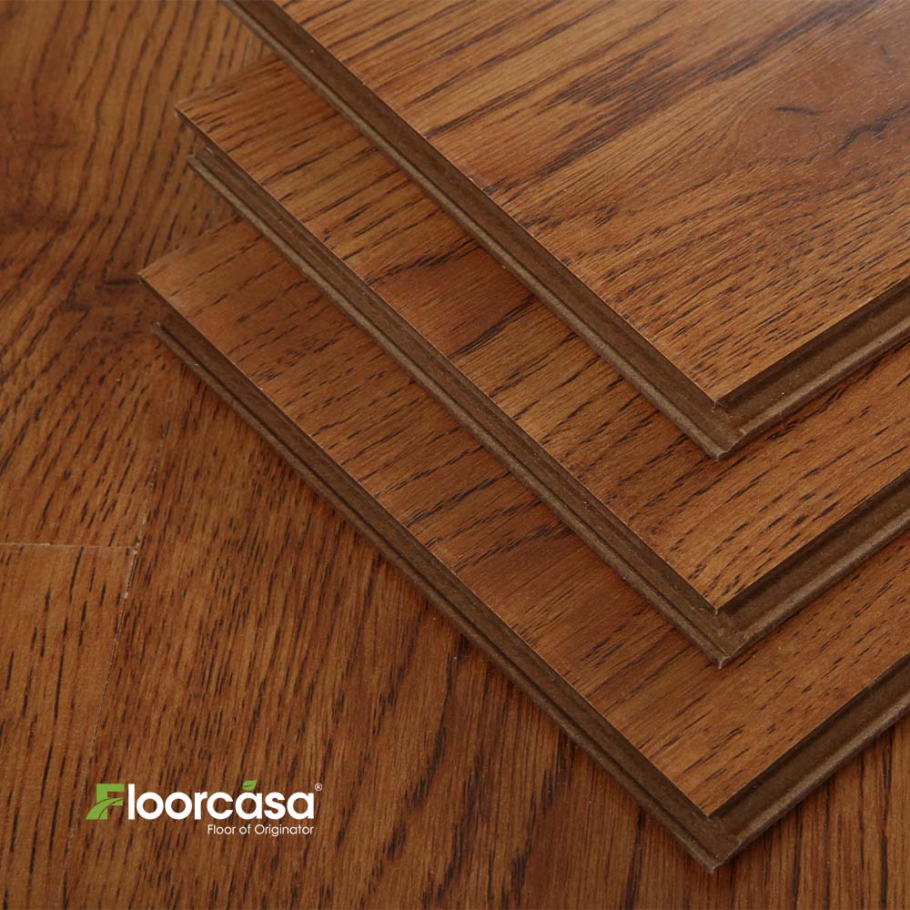 Dark Laminate Flooring.jpg Dark Laminate Flooring.jpg