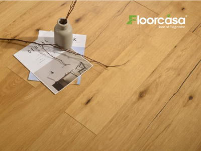 Sol SPC Click-Lock vs parquet en bois massif : principales différences | FLOORMAKER HOME