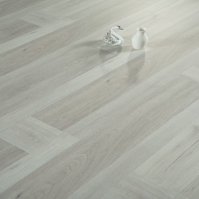 12 мм ламинат EIR