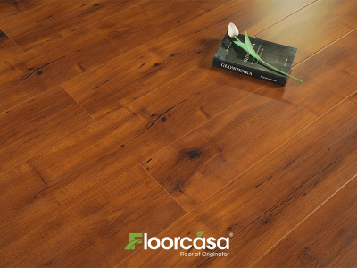 Глянцевые или матовые напольные покрытия: какое покрытие подойдет вашему дому? | FLOORMAKER HOME