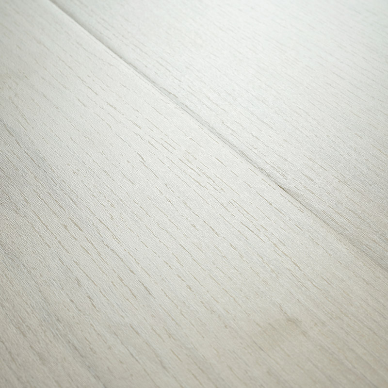 EIR High Quak 10mm Laminate Wood Flooringality O