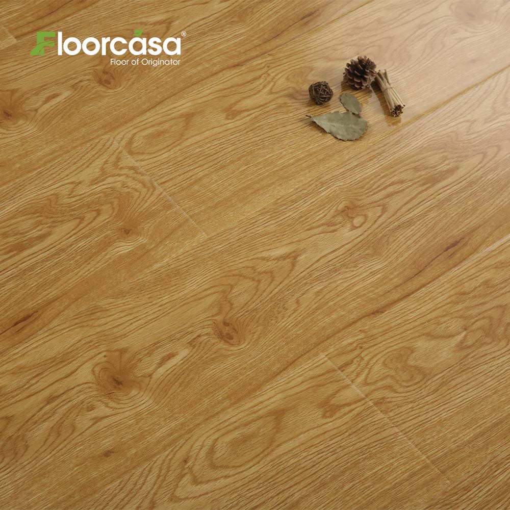 Wood Effect Laminate Flooring.jpg Wood Effect Laminate Flooring.jpg