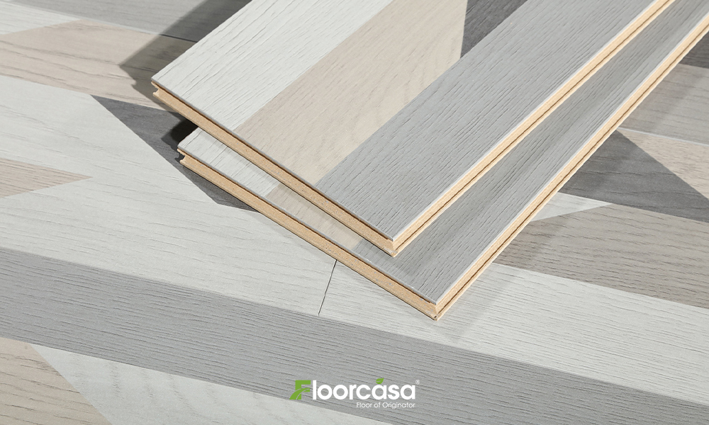 Revêtement de sol SPC vs Revêtement de sol étanche Revêtement de sol SPC vs Revêtement de sol étanche