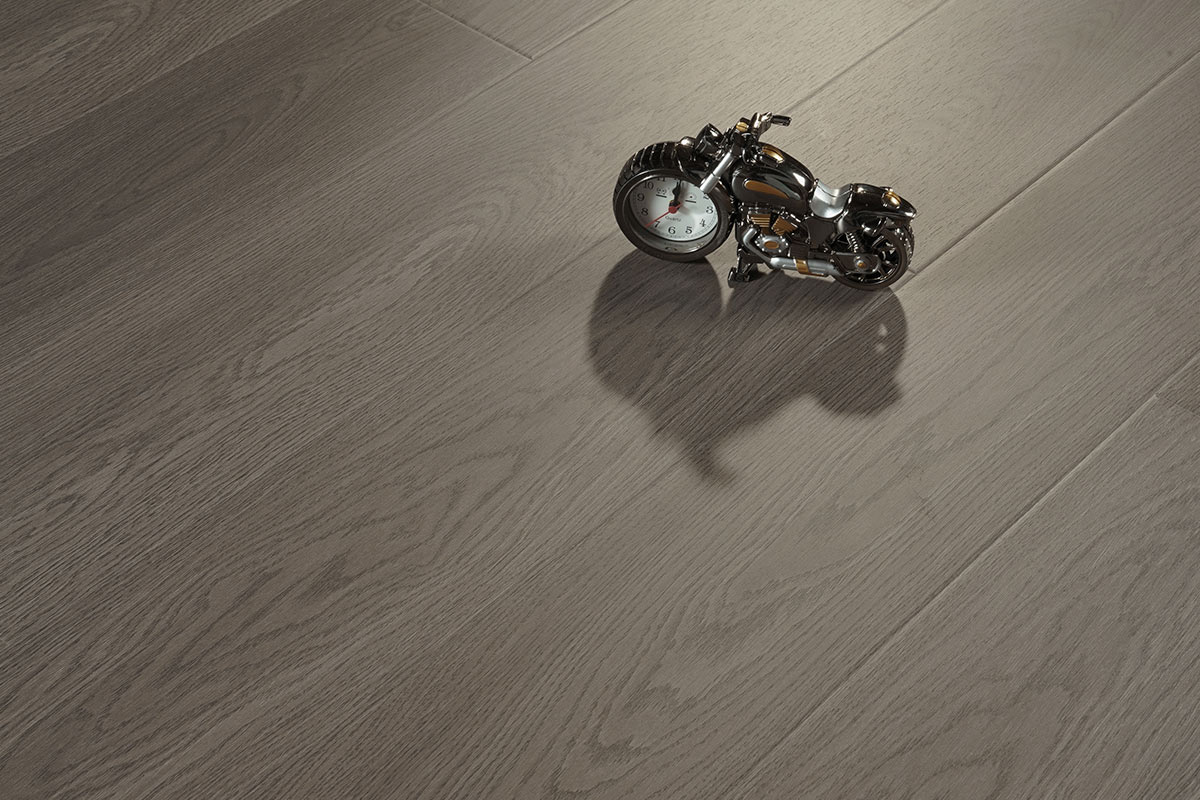Dark Gray Waterproof Laminate Flooring AC5.jpg Dark Gray Waterproof Laminate Flooring AC5.jpg